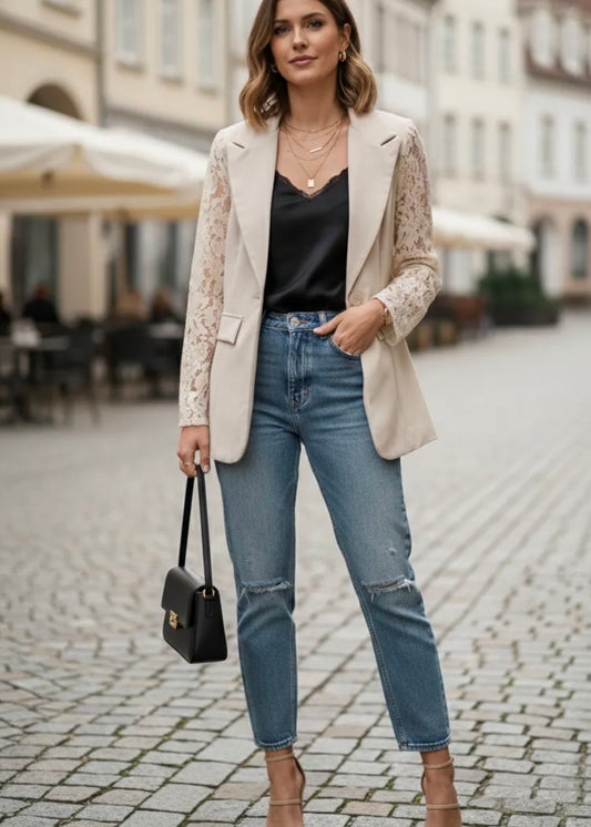 Blazer manches dentelles ⚠️ PRÉCOMMANDE EXPÉDITION SEMAINE PRO