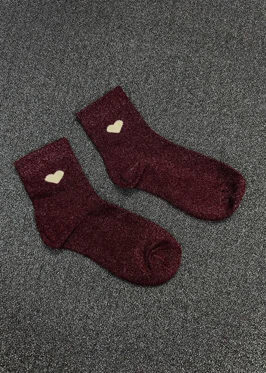 Chaussettes à paillettes bordeaux avec cœur - Tendances et confort