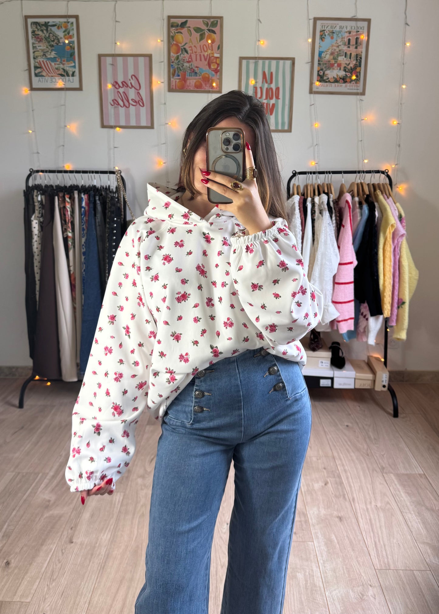 Sweat Fleuri à capuche